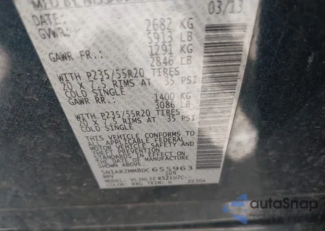 2013 Nissan Pathfinder Platinum z USA, uszkodzony, nr VIN 5N1AR2MM8DC655963